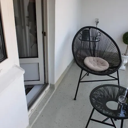 Apartment Gehobenes Im Zentrum *