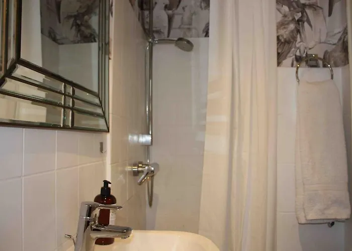 Apartment Gehobenes Im Zentrum *